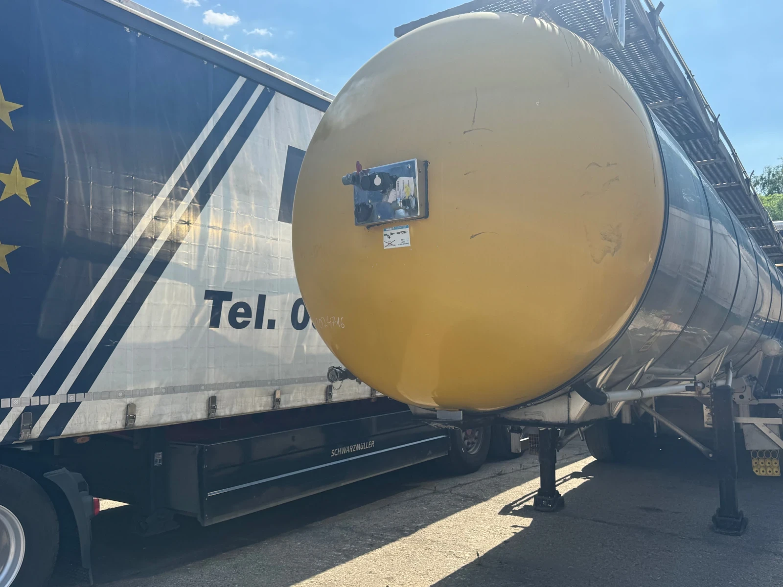 Полуремарке Feldbinder Цистерна, снимка 2 - Ремаркета - 55089003