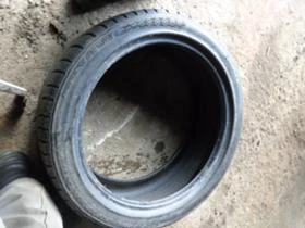 Гуми Зимни 225/40R18, снимка 13