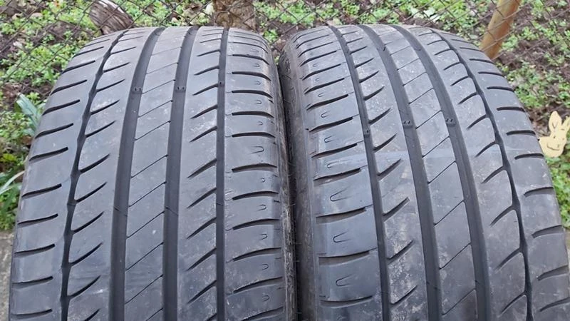 Гуми Летни 245/40R19, снимка 1 - Гуми и джанти - 27565690