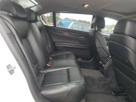Обява за продажба на BMW 740 Luxury Line / Soft-Close / Sport+ / МАСАЖ /  ~14 900 лв. - изображение 9 | Auto.bg Обява за продажба на BMW 740 Luxury Line / Soft-Close / Sport+ / МАСАЖ /  ~14 900 лв. - изображение 9