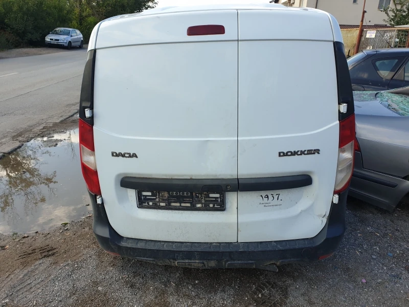 Dacia Dokker 1.5dci K9K, снимка 2 - Автомобили и джипове - 37980059