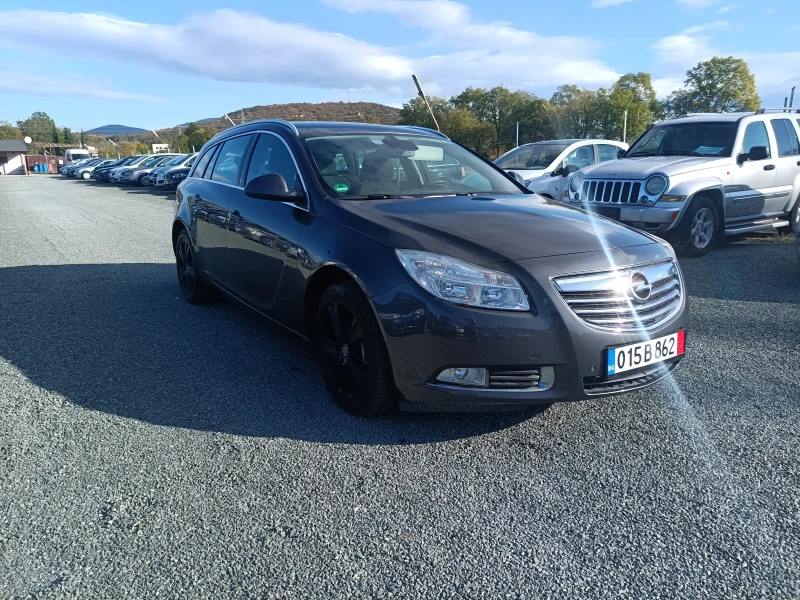 Opel Insignia 1.8 бензин , снимка 3 - Автомобили и джипове - 47426603