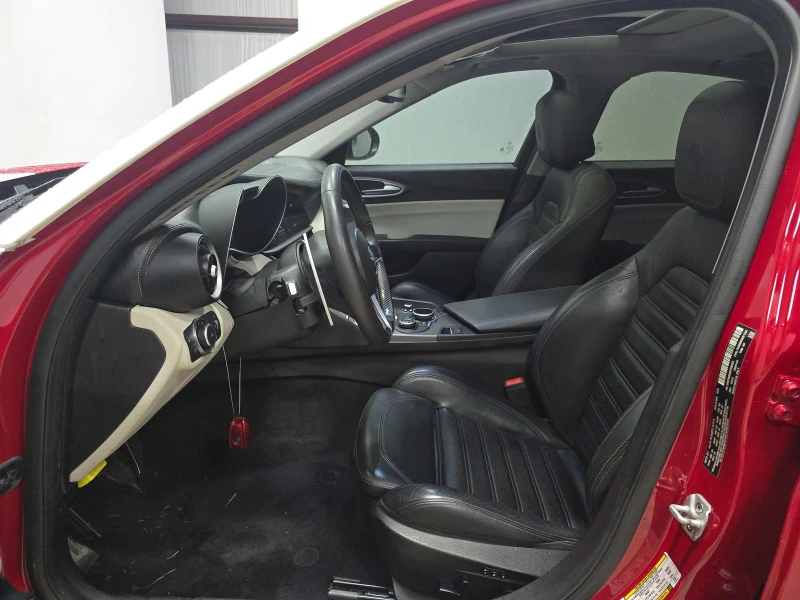 Alfa Romeo Giulia Ti sport* , снимка 7 - Автомобили и джипове - 52498270