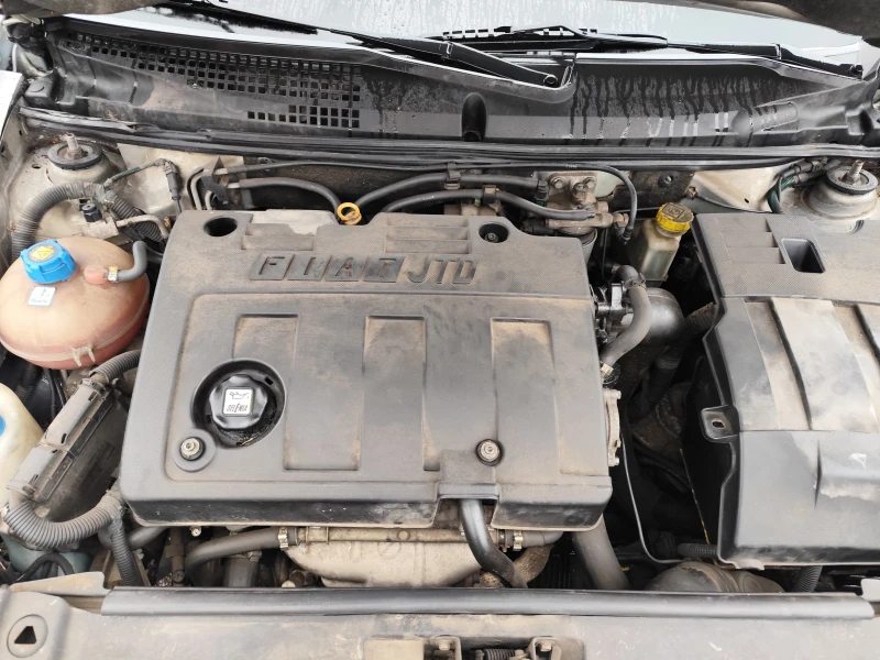 Fiat Stilo 1.9JTD* KLIMA* , снимка 12 - Автомобили и джипове - 53020018