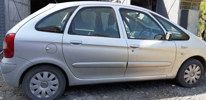 Citroen Xsara picasso, снимка 4 - Автомобили и джипове - 26817766