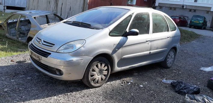 Citroen Xsara picasso, снимка 2 - Автомобили и джипове - 26817766