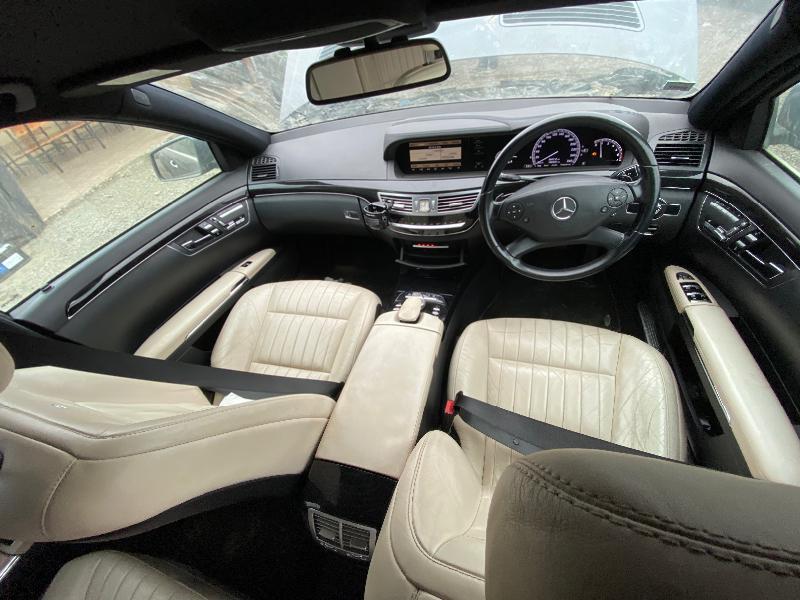 Mercedes-Benz S 350 Фейслифт ! Уникално състояние на части, снимка 16 - Автомобили и джипове - 27638121