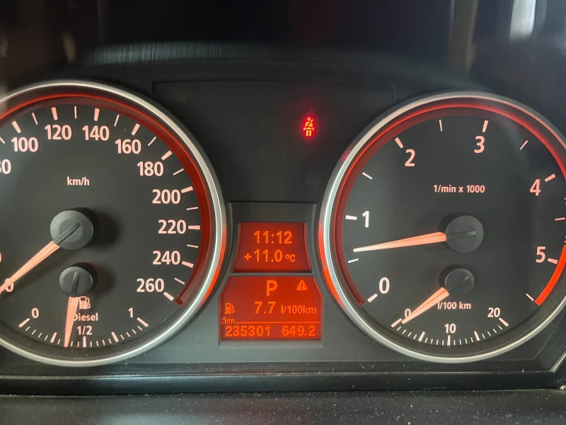 BMW 330 XD / СМЕНЕНИ ВЕРИГИ / РЕАЛНИ КМ. - 9450 лв. - 57119467 | Car24.bg