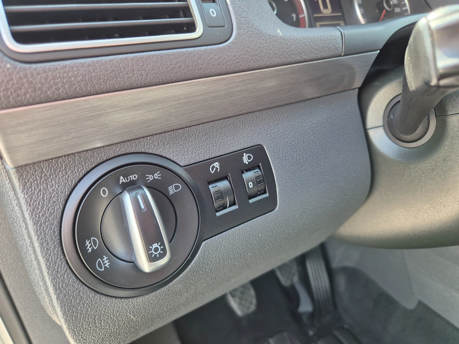 VW Touran 1.4 TSI eco fuel | Mobile.bg — изображение 13