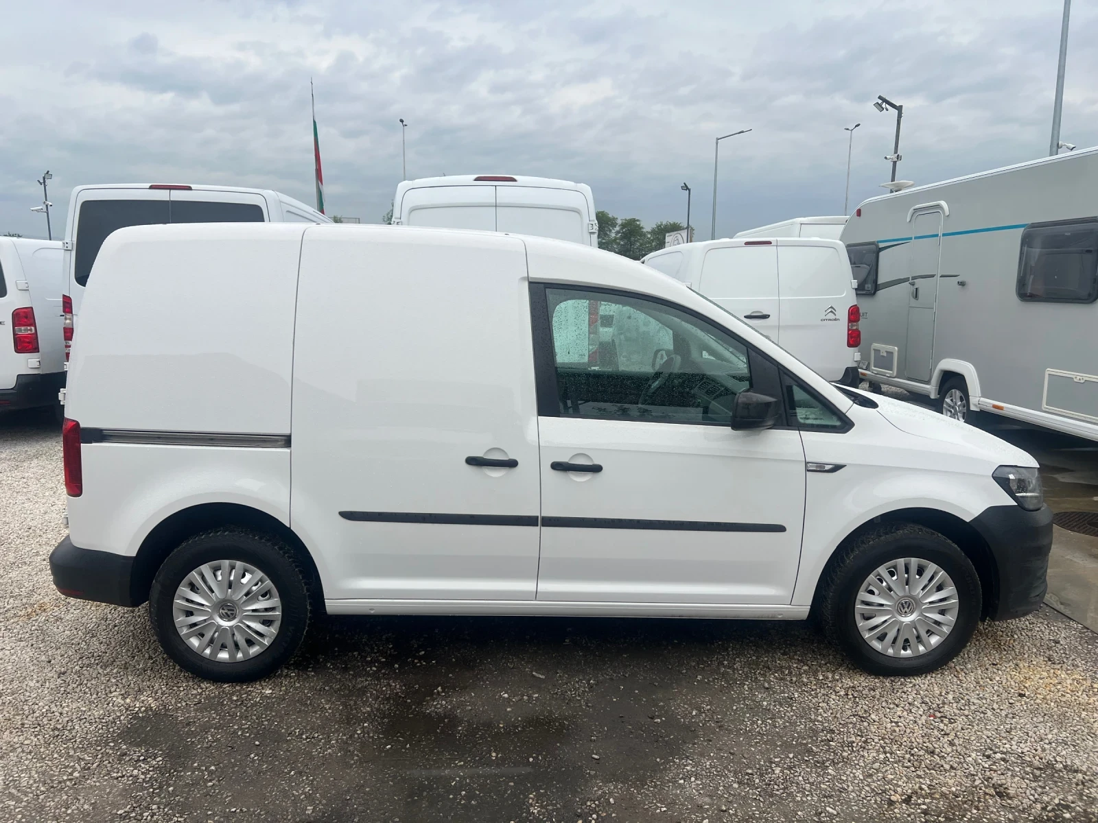 VW Caddy 2.0tdi-Klima - изображение 8