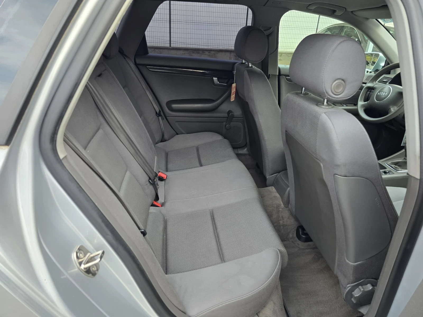Audi A4 1.9TDI 131 - изображение 9
