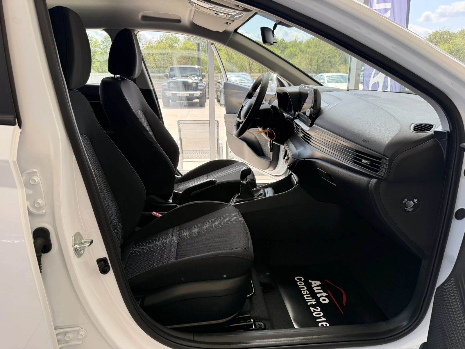 Hyundai I20 Hyundai I20 Business 1.2 5MT - изображение 10
