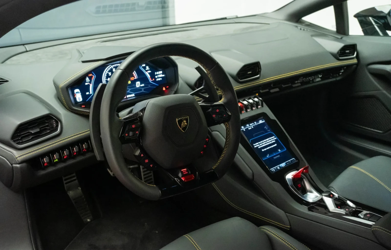Lamborghini Huracan Evo - изображение 7