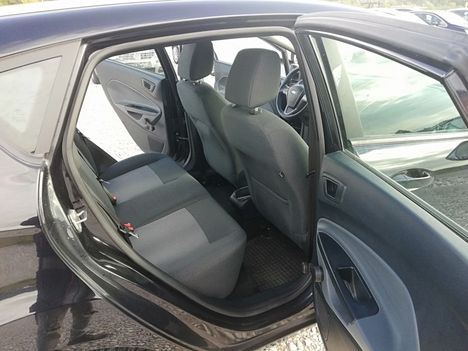 Ford Fiesta 1.25 I KLIMA | Mobile.bg — изображение 12