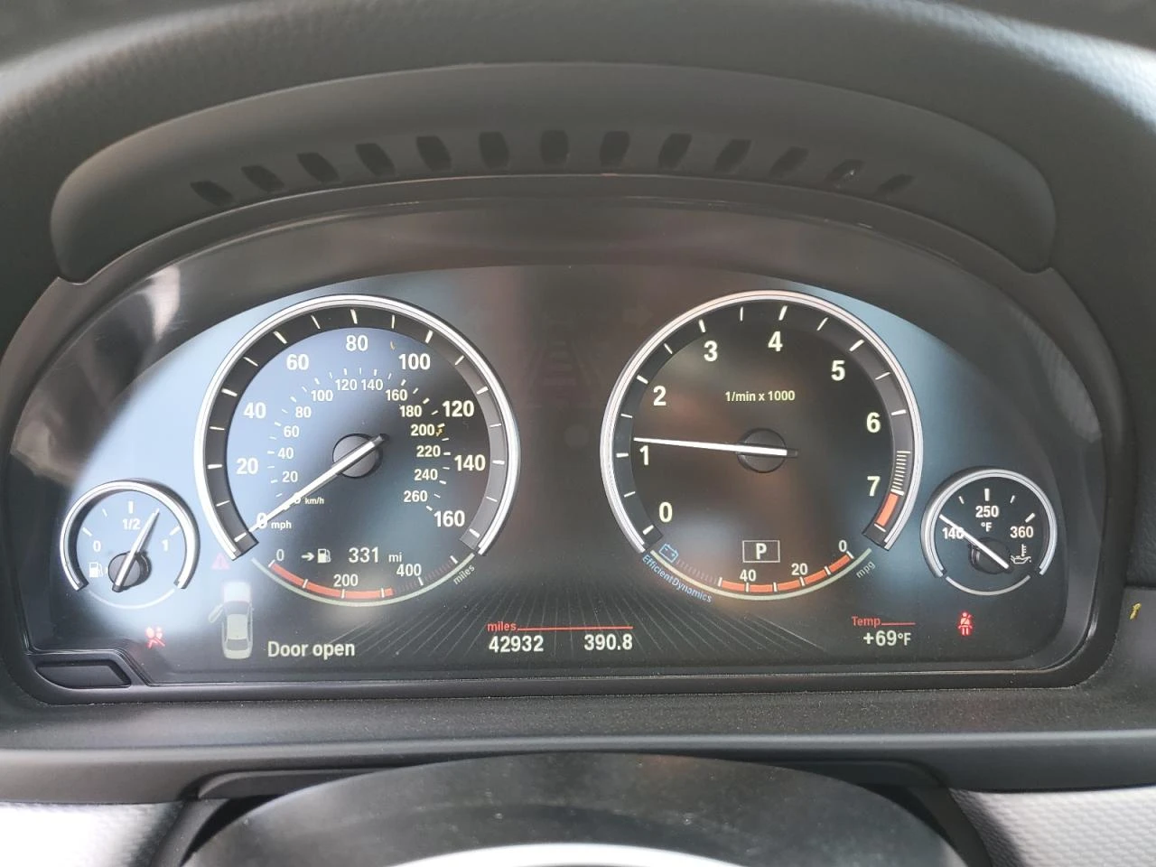 BMW 535 I* CARFAX* AВТОЛИЗИНГ - изображение 9