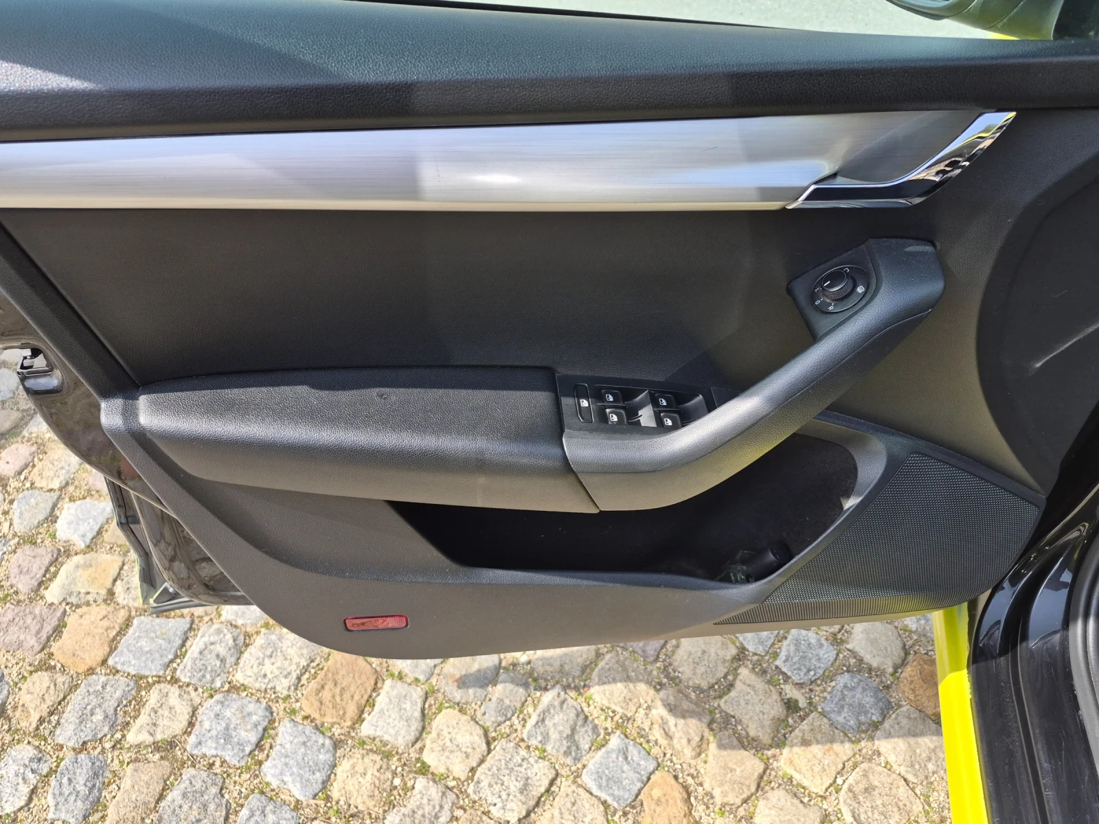 Skoda Octavia, снимка 15 - Автомобили и джипове - 53784033