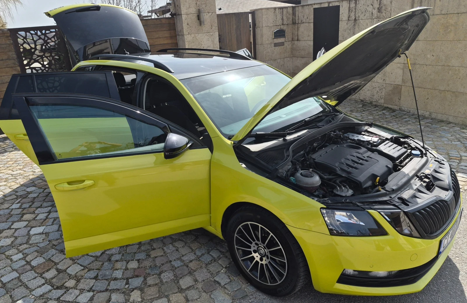 Skoda Octavia, снимка 9 - Автомобили и джипове - 53784033