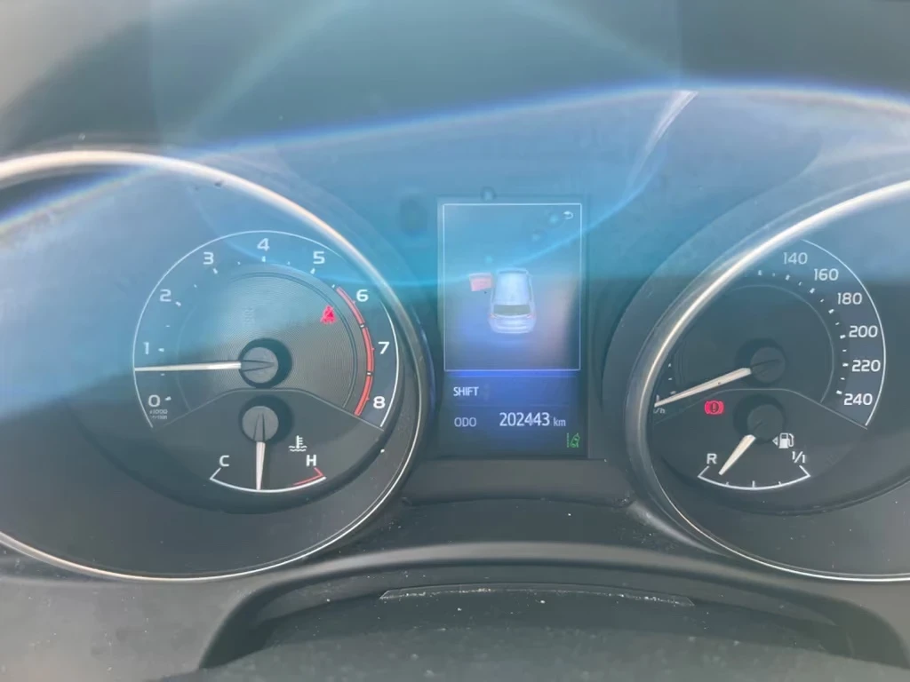 Toyota Auris Comfort 1.2 benzin 116ps DK, снимка 8 - Автомобили и джипове - 54153576