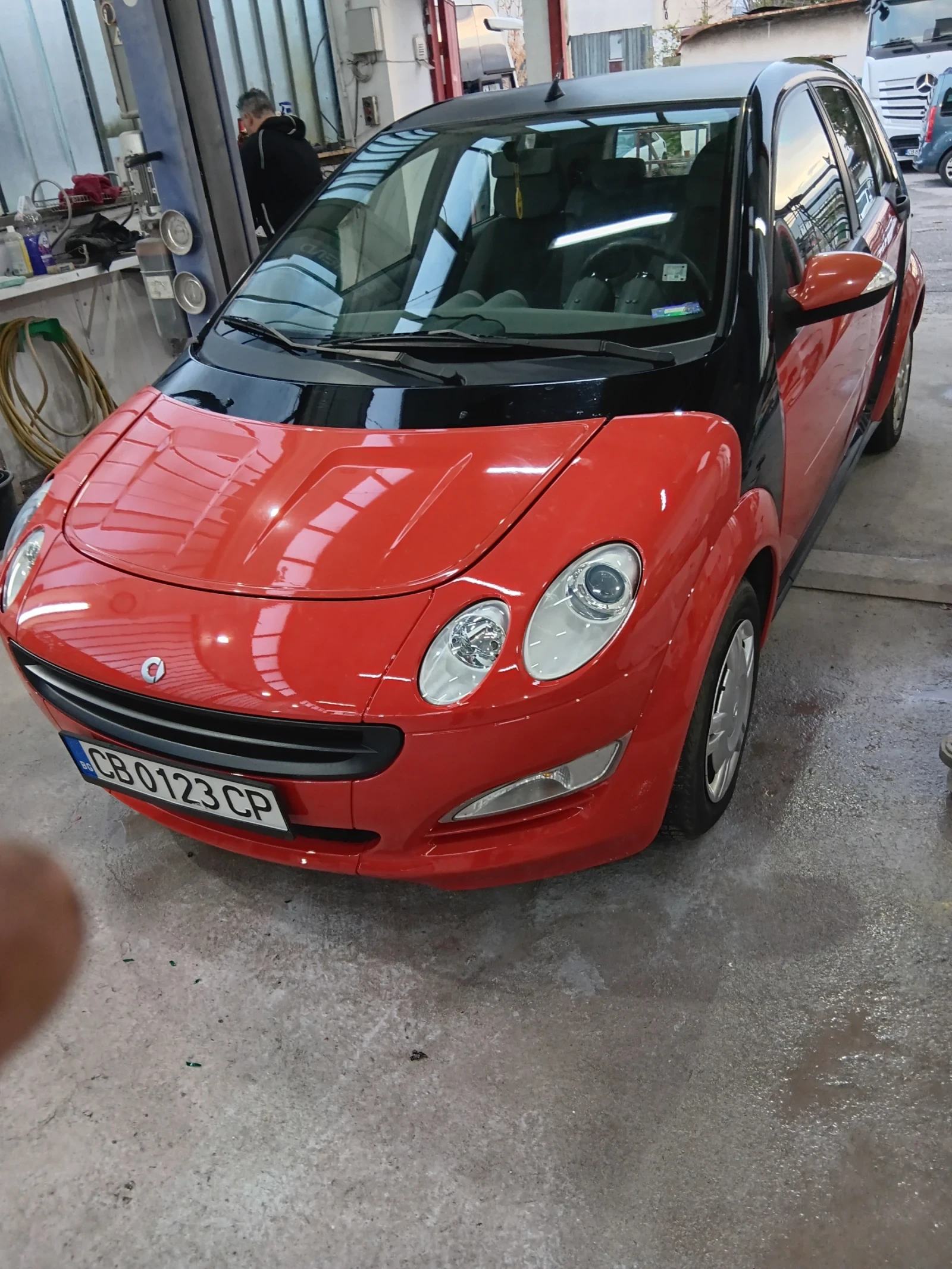 Smart Forfour, снимка 3 - Автомобили и джипове - 54165527