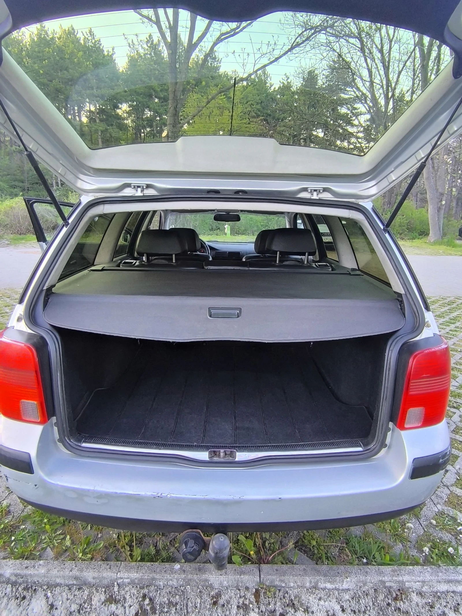 VW Passat 1.8 Т Газ/Бензин , снимка 14 - Автомобили и джипове - 54351124