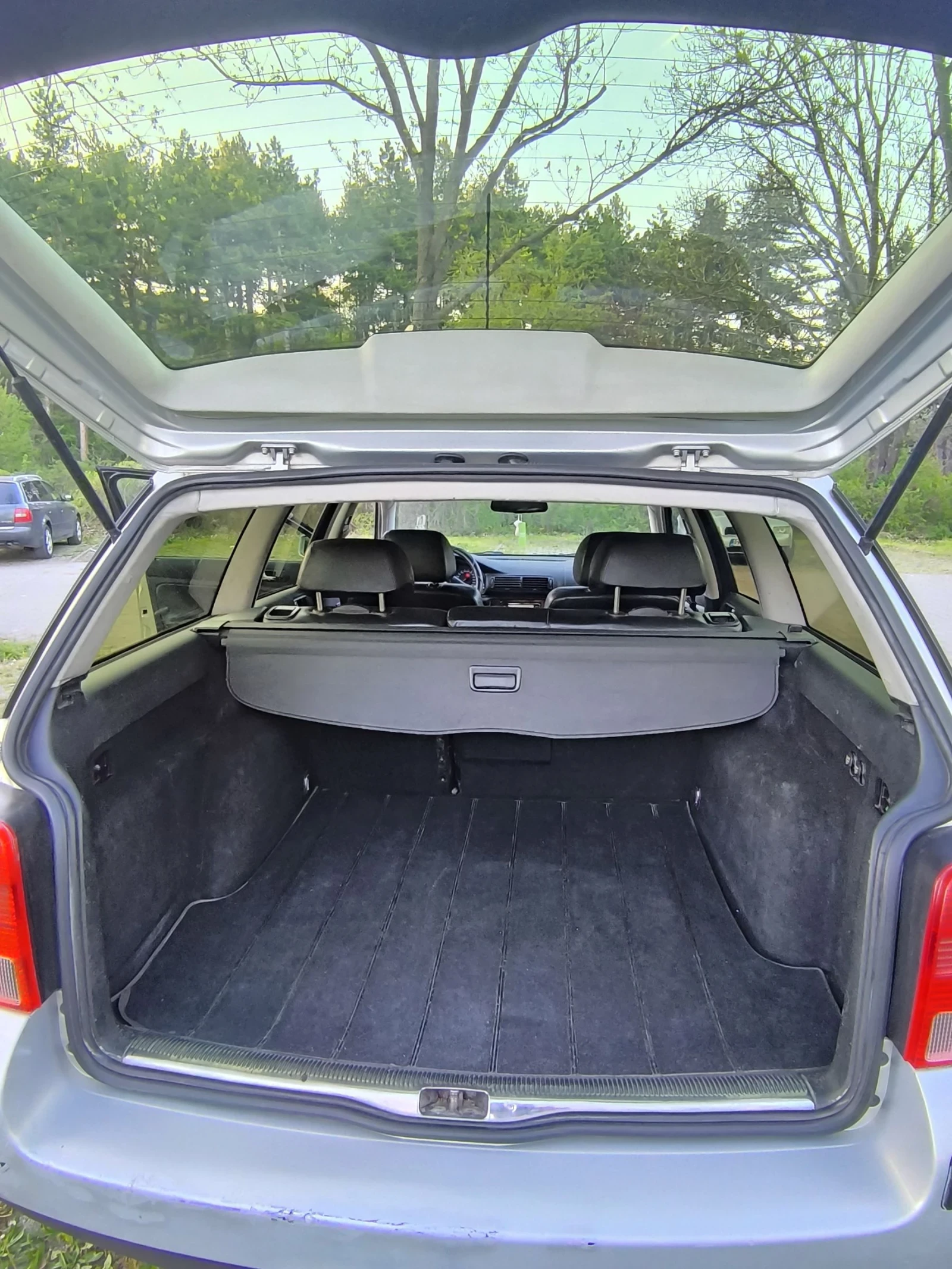 VW Passat 1.8 Т Газ/Бензин , снимка 12 - Автомобили и джипове - 54351124