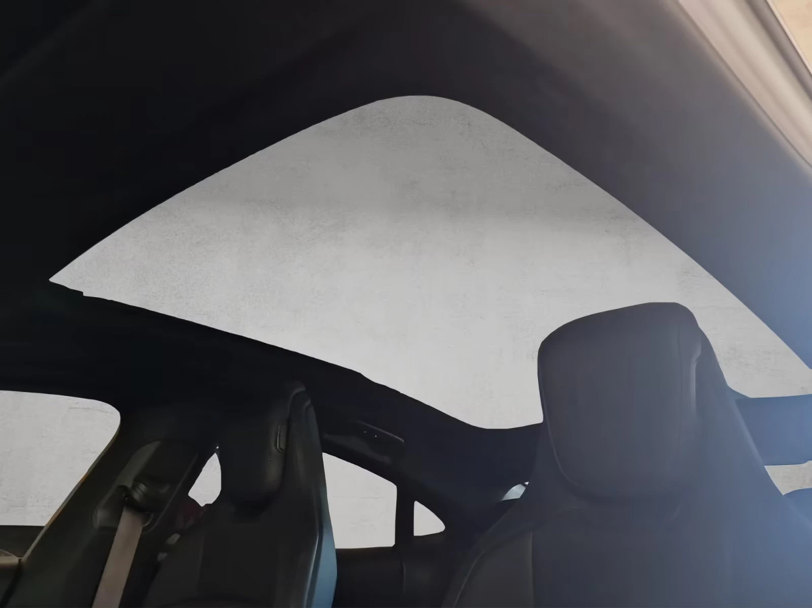 Porsche Taycan 4S/571HP/PANO/MATRIX/360/CHRONO/ACC/394z, снимка 12 - Автомобили и джипове - 54428731