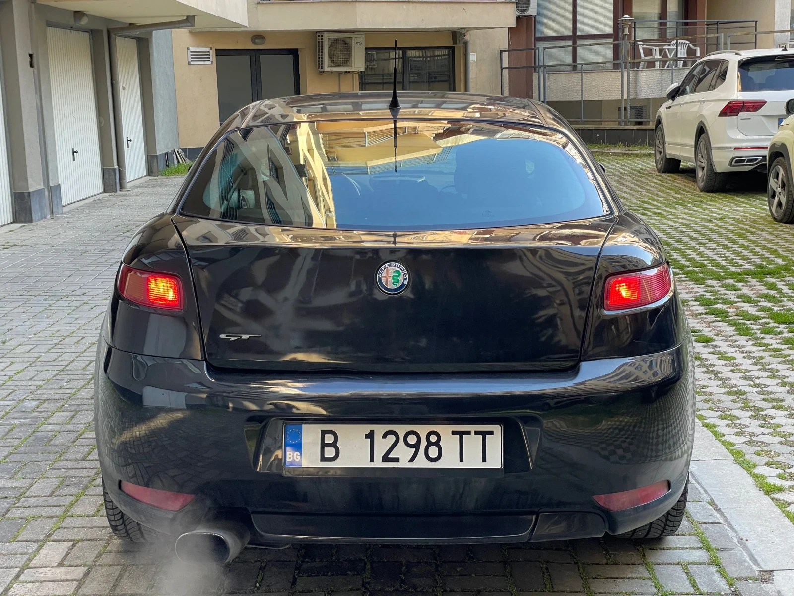 Alfa Romeo Gt 1.8 Twin Spark Bertone, 2 КОМПЛЕКТА НОВИ ГУМИ, снимка 5 - Автомобили и джипове - 54454579