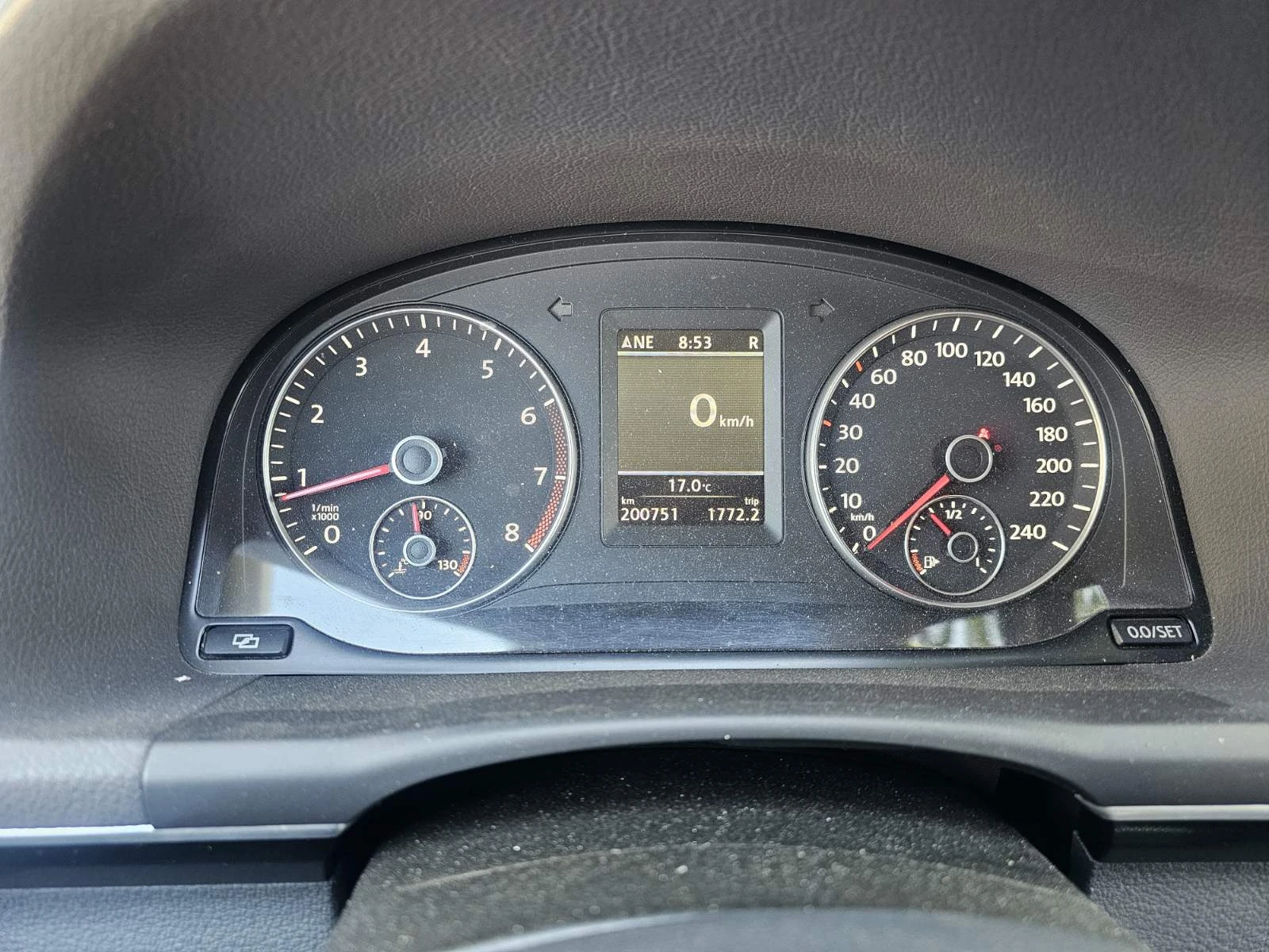 VW Touran 1.4TSI DSG, снимка 12 - Автомобили и джипове - 54665580