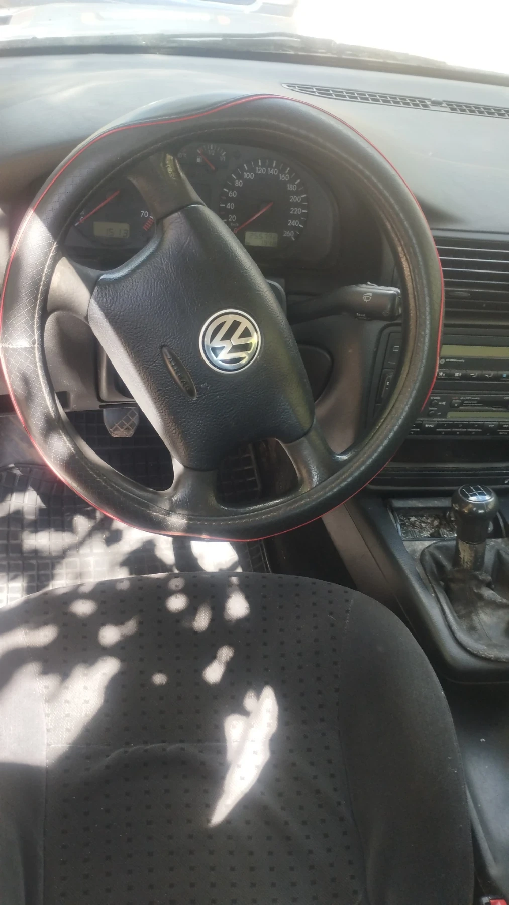 VW Passat, снимка 7 - Автомобили и джипове - 54723528