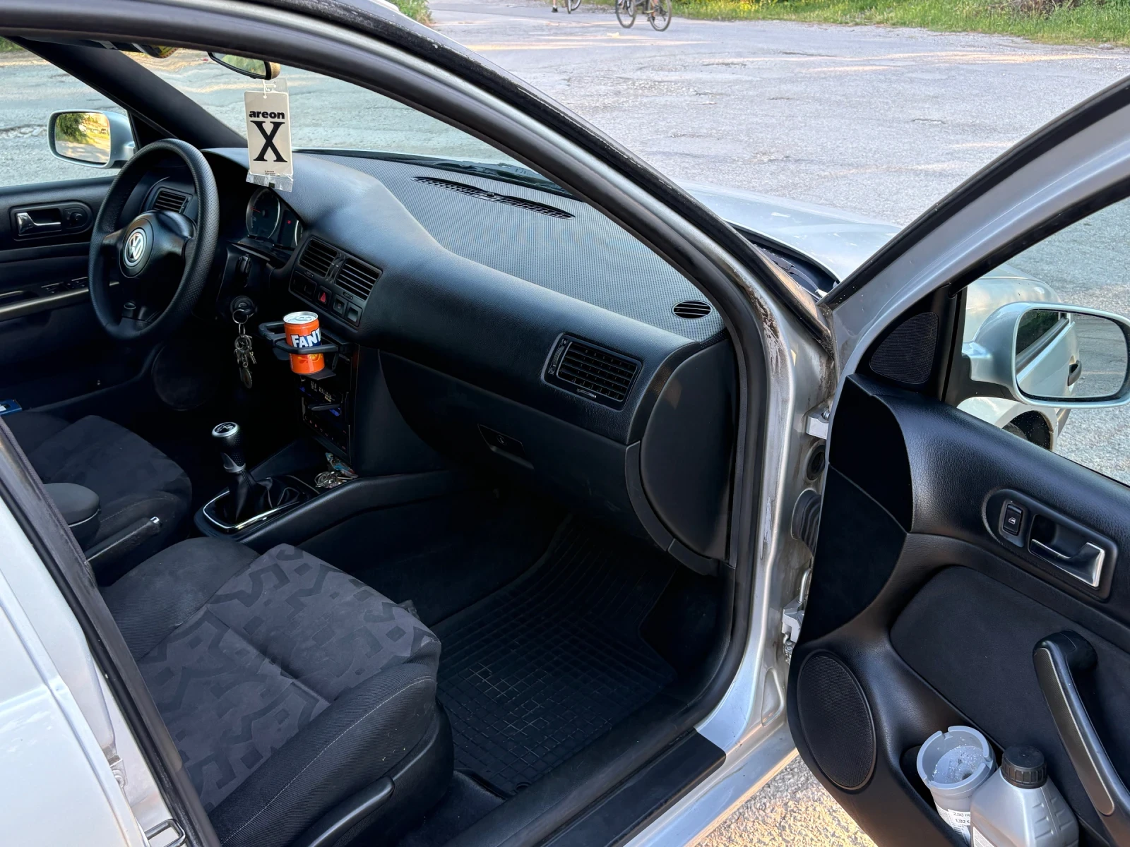 VW Bora TDI PD, снимка 8 - Автомобили и джипове - 54825085