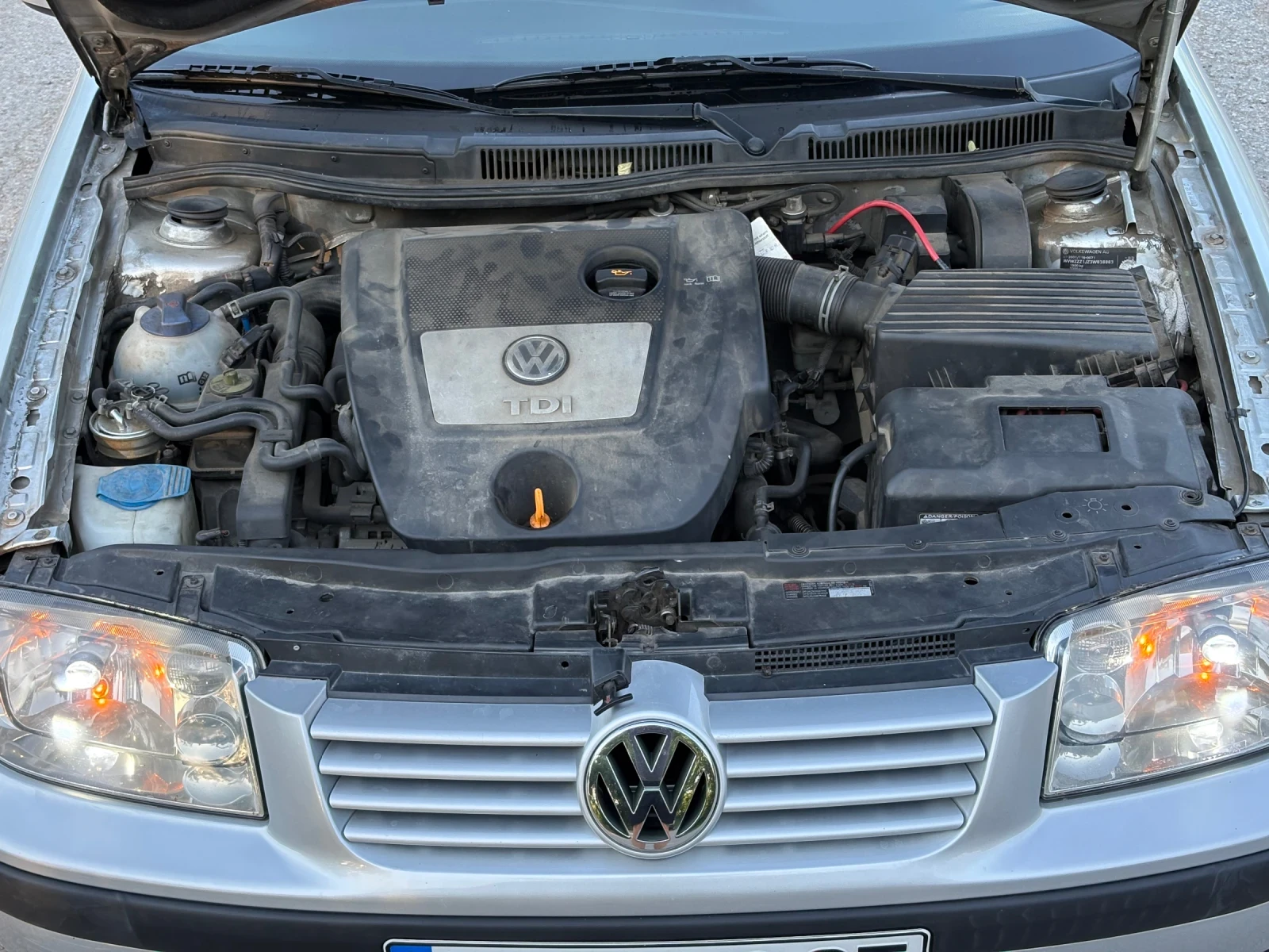 VW Bora TDI PD, снимка 11 - Автомобили и джипове - 54825085