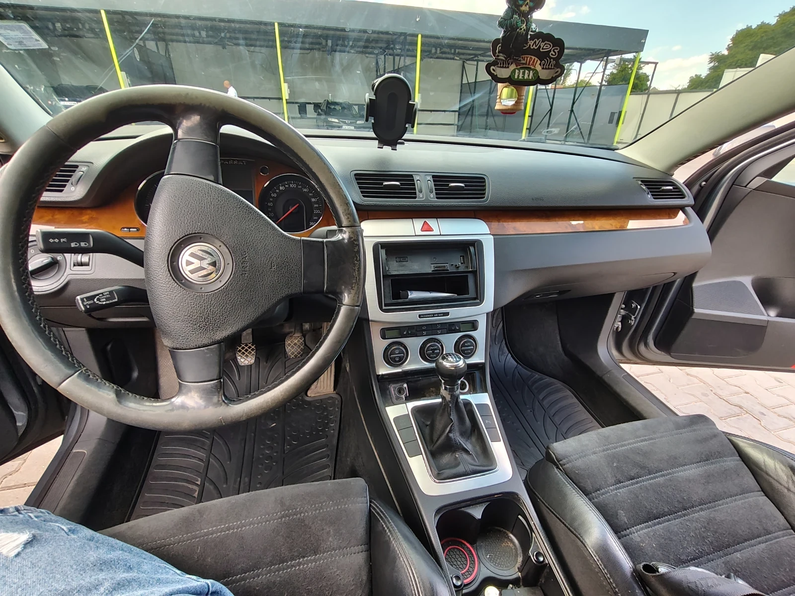 VW Passat, снимка 11 - Автомобили и джипове - 54915224