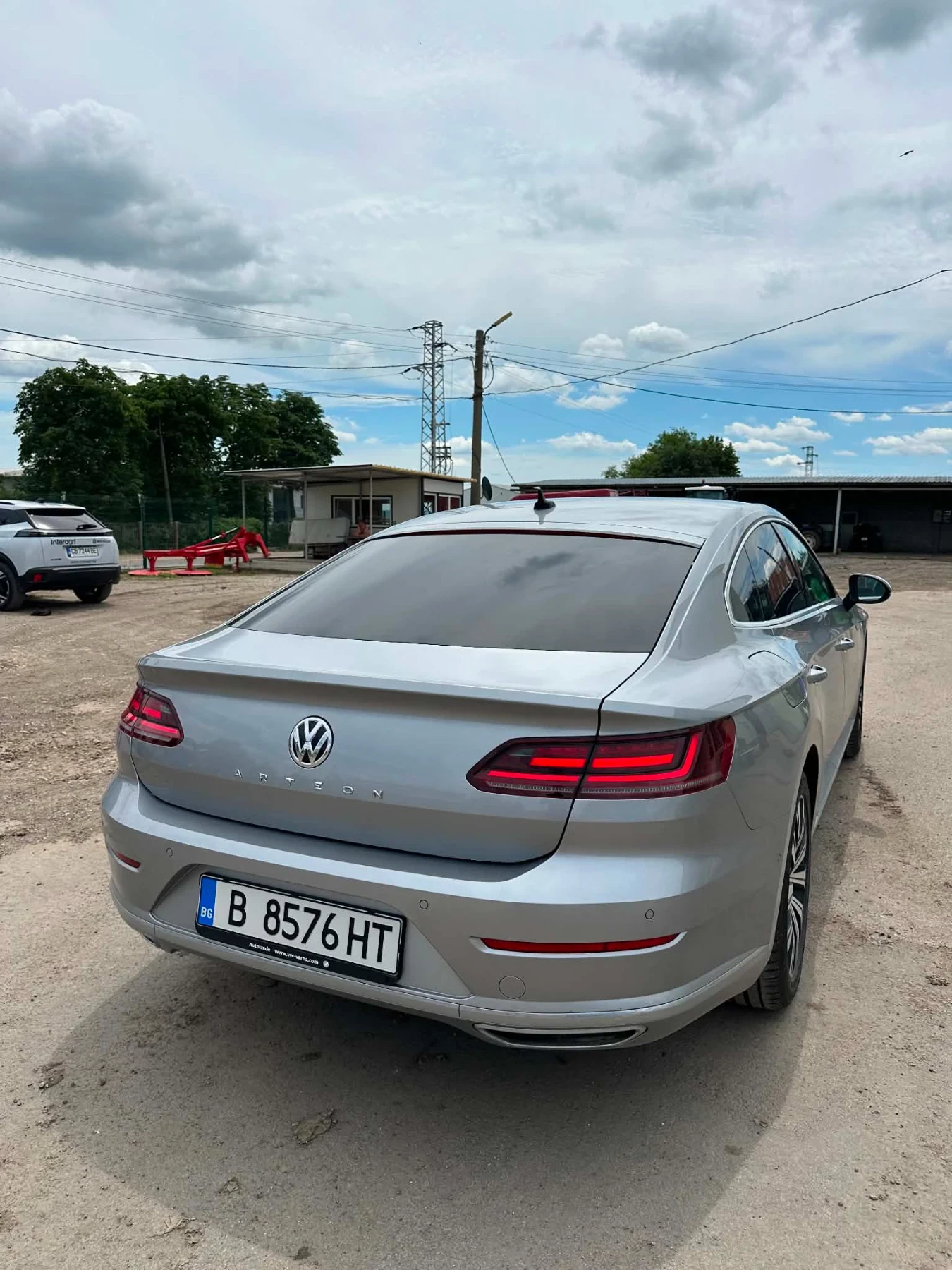 VW Arteon 2.0, снимка 6 - Автомобили и джипове - 54942727