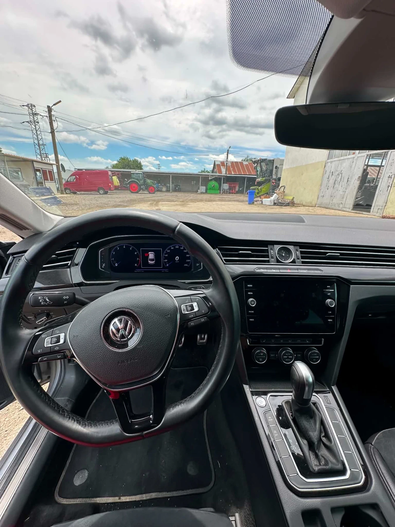 VW Arteon 2.0, снимка 7 - Автомобили и джипове - 54942727