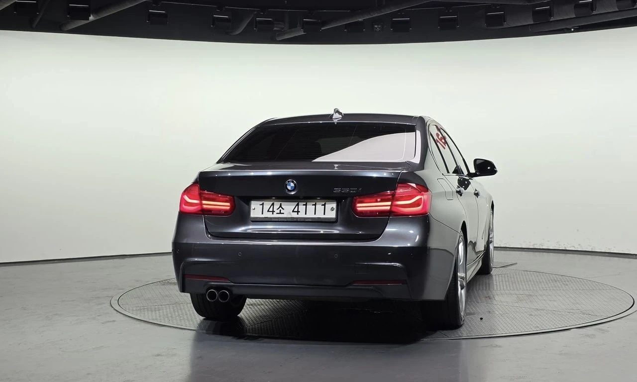 BMW 330 330i M sport Full, снимка 6 - Автомобили и джипове - 54945398