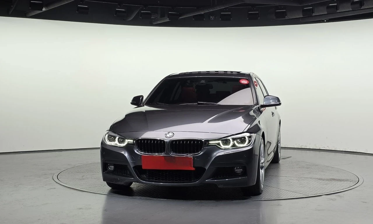 BMW 330 330i M sport Full, снимка 3 - Автомобили и джипове - 54945398