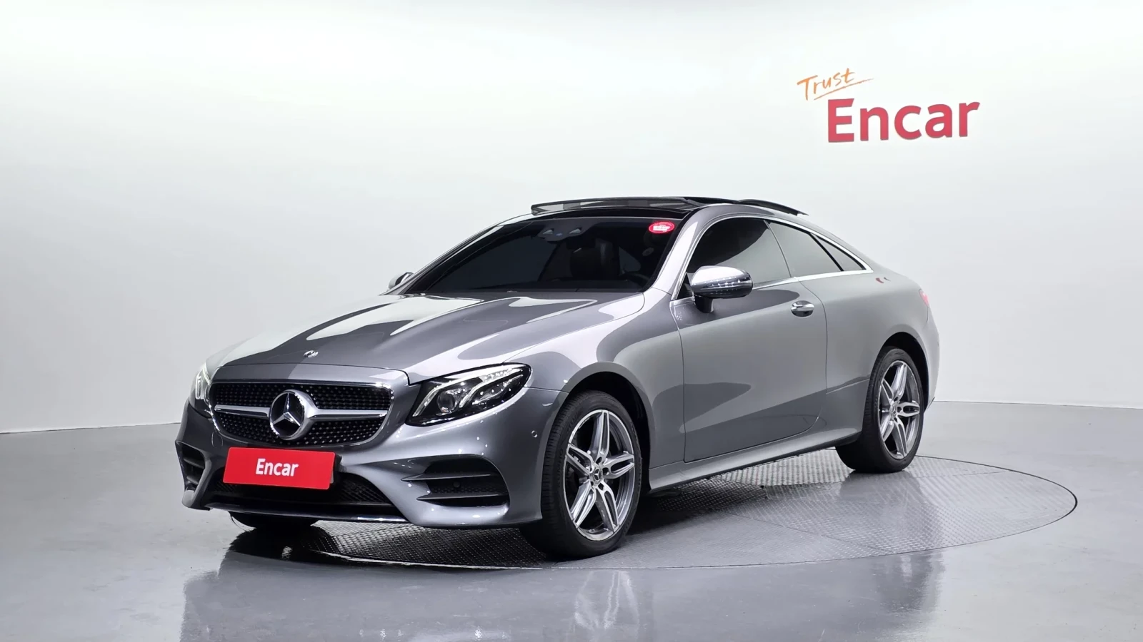 Mercedes-Benz E 220 COUPE/HEAD UP/PANORAMA/360CAM/FULL