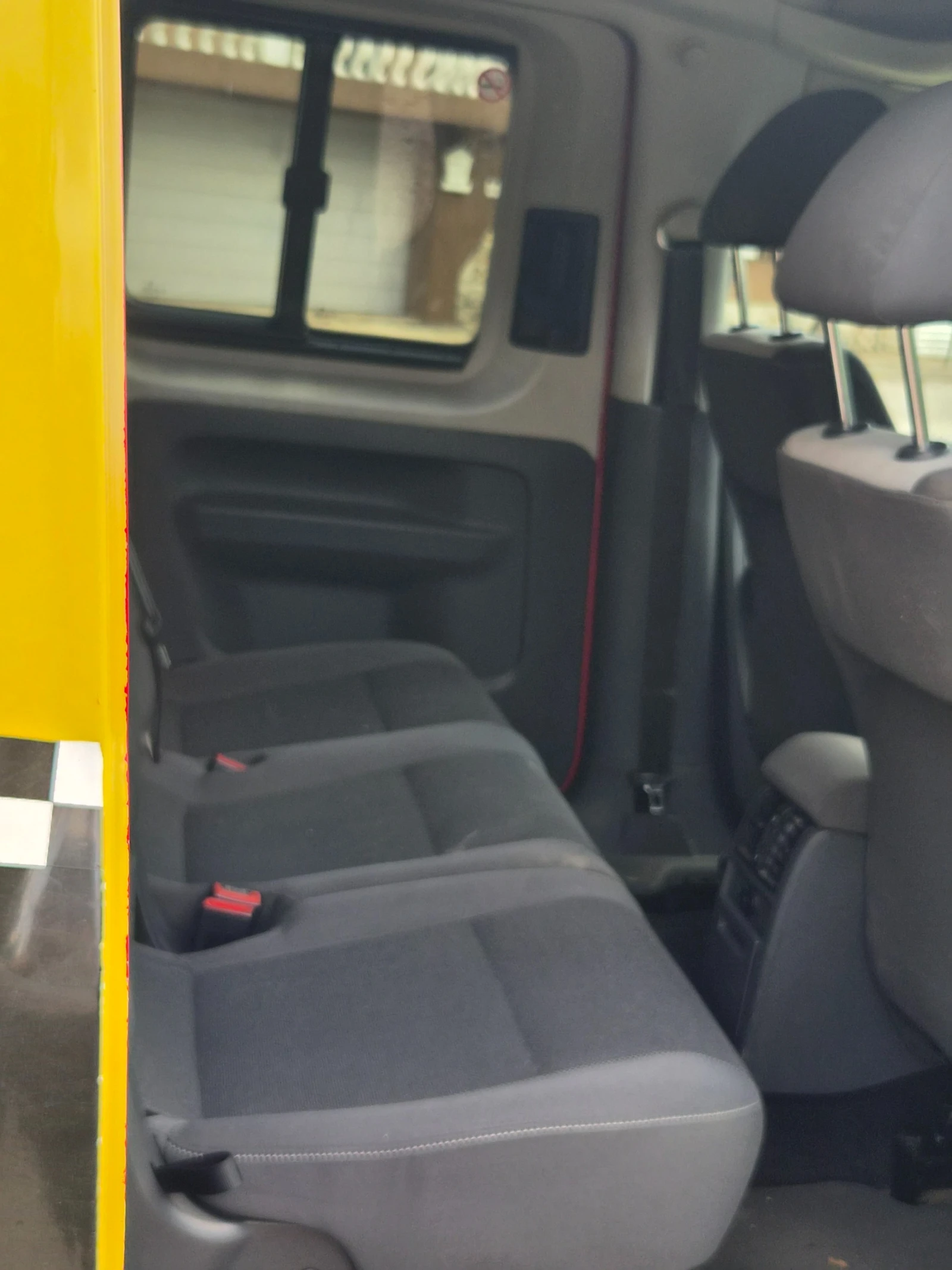 VW Caddy, снимка 4 - Автомобили и джипове - 55835317