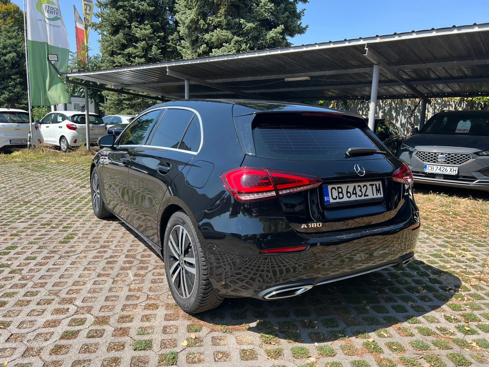 Mercedes-Benz A 180 Automatic, снимка 4 - Автомобили и джипове - 55843903