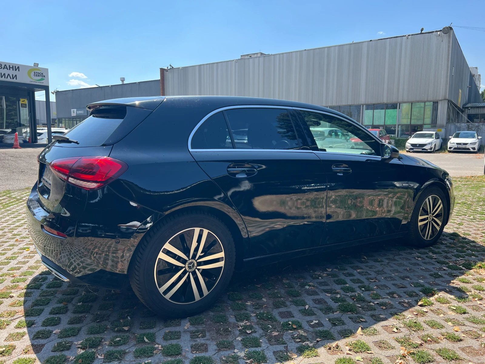 Mercedes-Benz A 180 Automatic, снимка 6 - Автомобили и джипове - 55843903