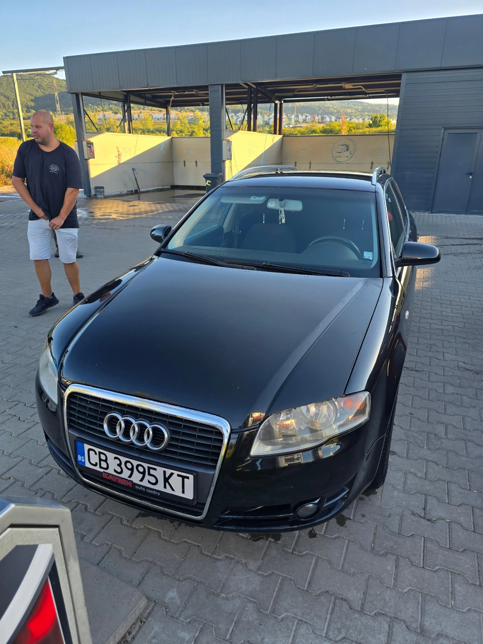 Audi A4 2.0TDI, снимка 4 - Автомобили и джипове - 55974962