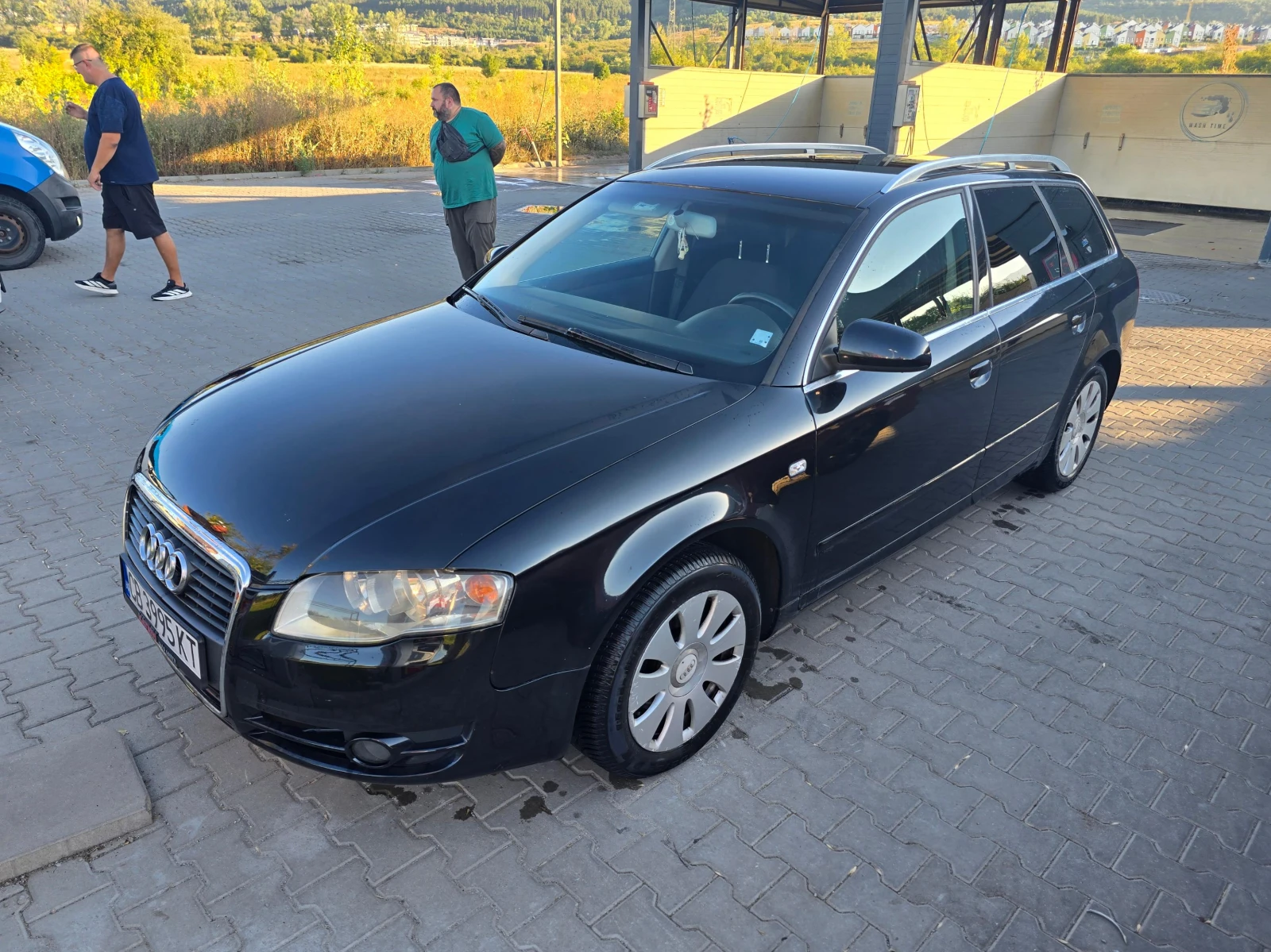 Audi A4 2.0TDI, снимка 2 - Автомобили и джипове - 55974962
