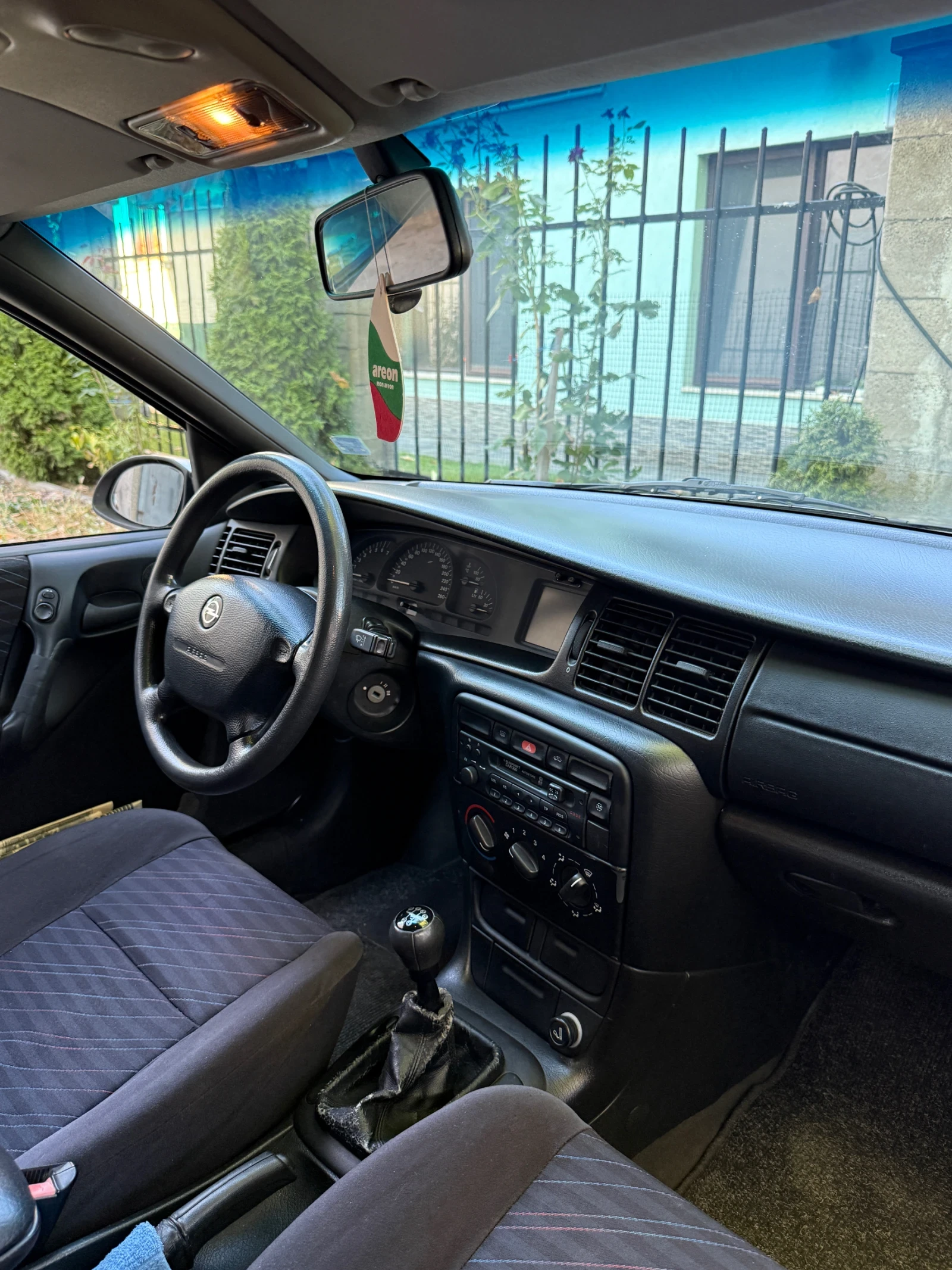 Opel Vectra, снимка 13 - Автомобили и джипове - 56119336