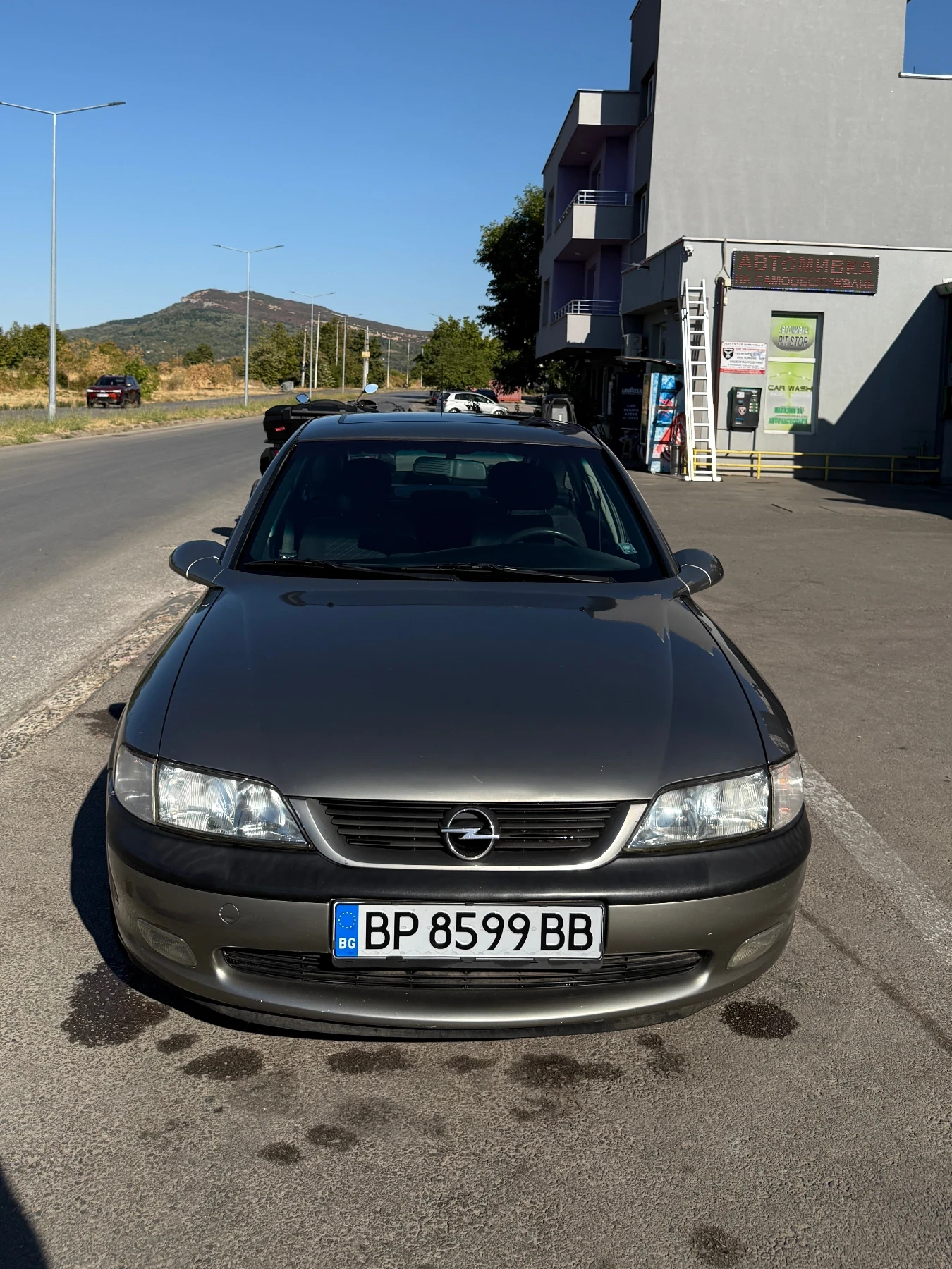 Opel Vectra, снимка 2 - Автомобили и джипове - 56119336