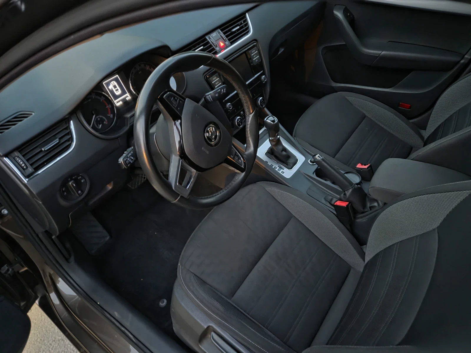 Skoda Octavia, снимка 5 - Автомобили и джипове - 56261109