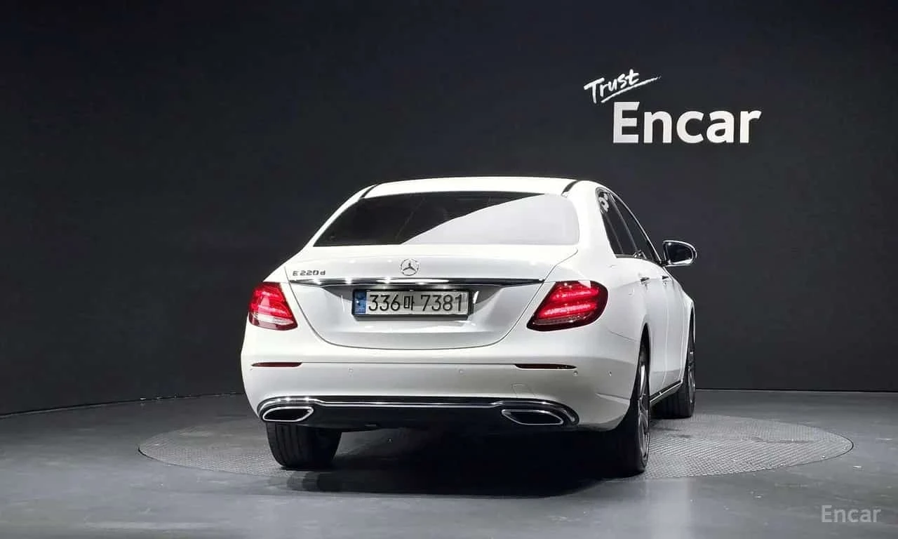 Mercedes-Benz E 220 d * BURMESTER* AMBIENT*  | Mobile.bg � ����������� 4