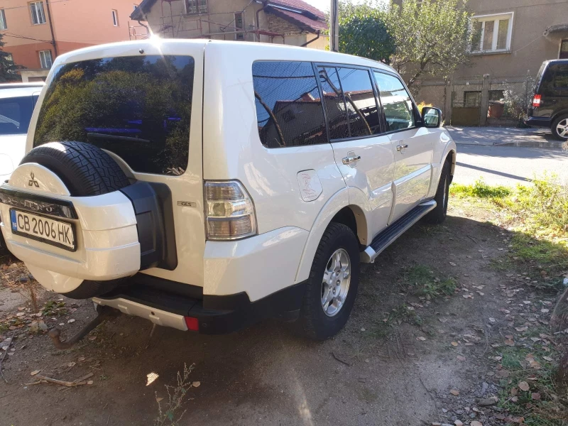 Mitsubishi Pajero, снимка 3 - Автомобили и джипове - 47694762