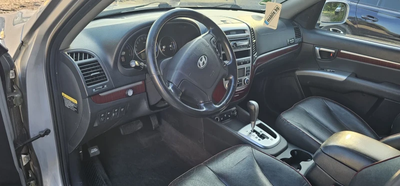 Hyundai Santa fe 2.7 4Х4 БЕНЗИН ГАЗ 7 МЕСТЕН ГЕРМАНИЯ , снимка 9 - Автомобили и джипове - 51472168