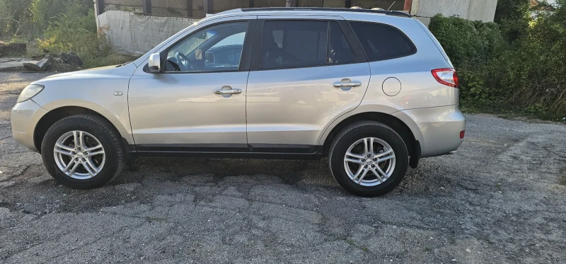 Hyundai Santa fe 2.7 4Х4 БЕНЗИН ГАЗ 7 МЕСТЕН ГЕРМАНИЯ , снимка 7 - Автомобили и джипове - 51472168