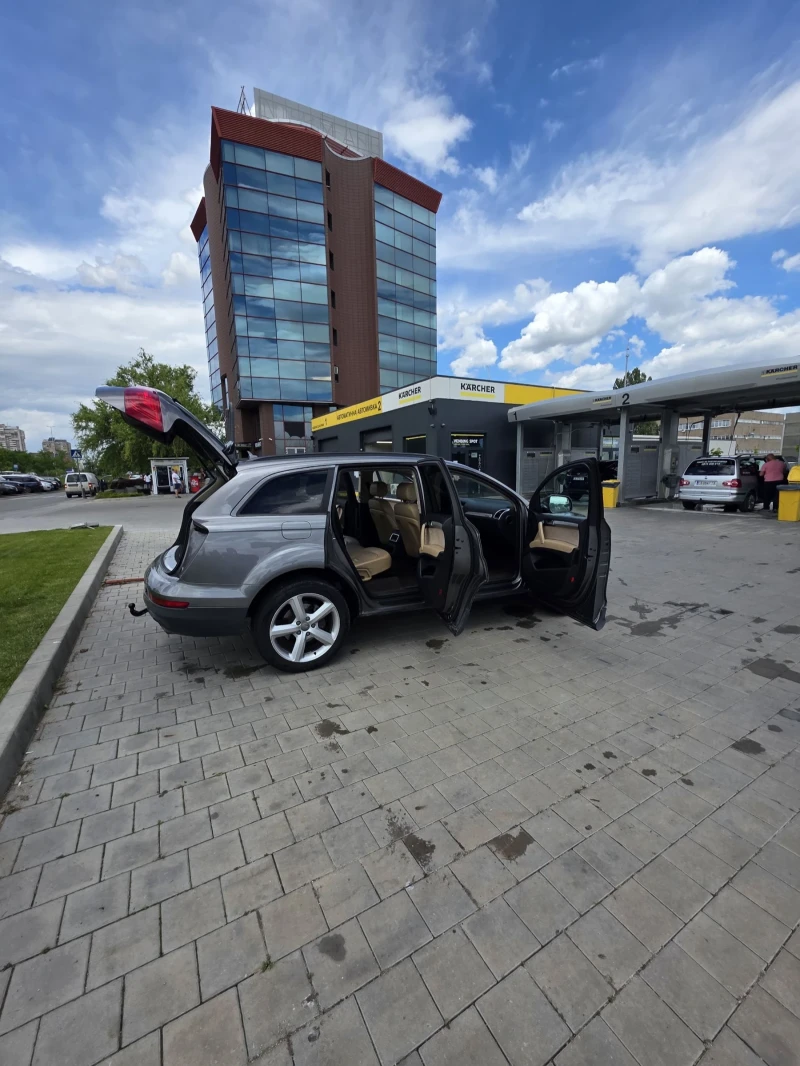 Audi Q7 AUDI Q7 3.0tdi 7местен 8zf EURO6 245k.c., снимка 5 - Автомобили и джипове - 52475183